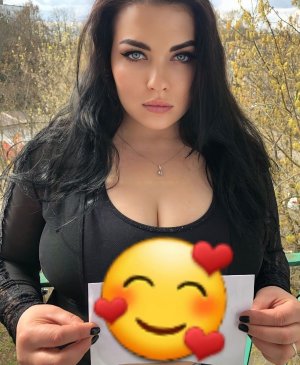 Анжелика, 28